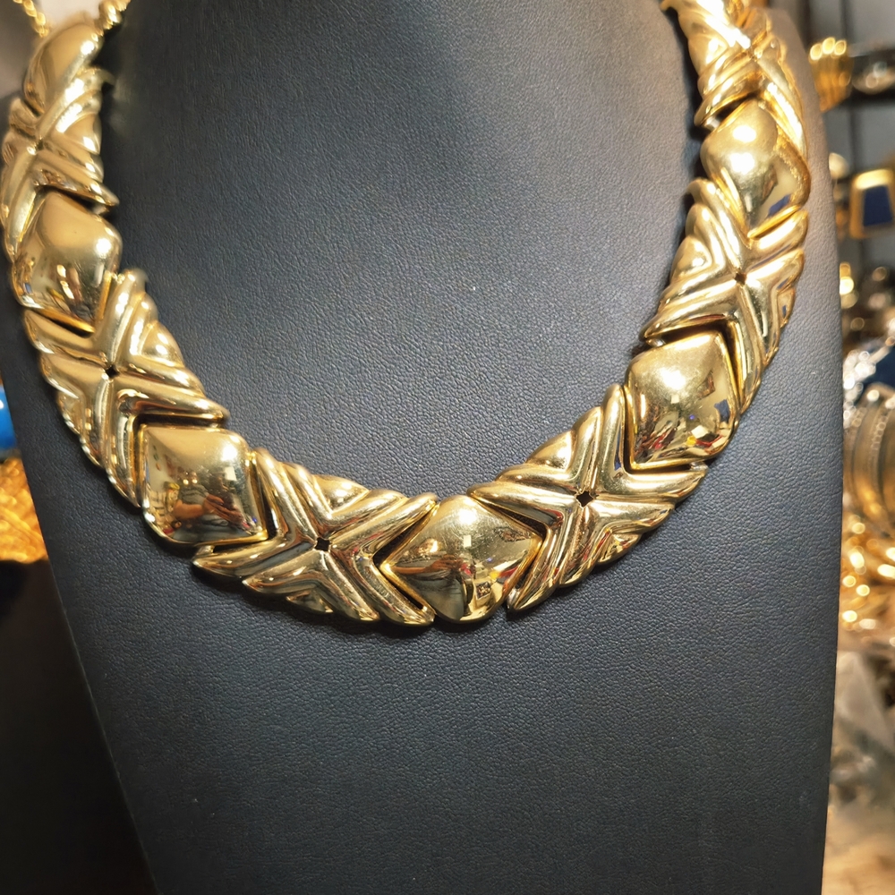 VGT Massive Givenchy Gold Plated Statement Necklace 16in
